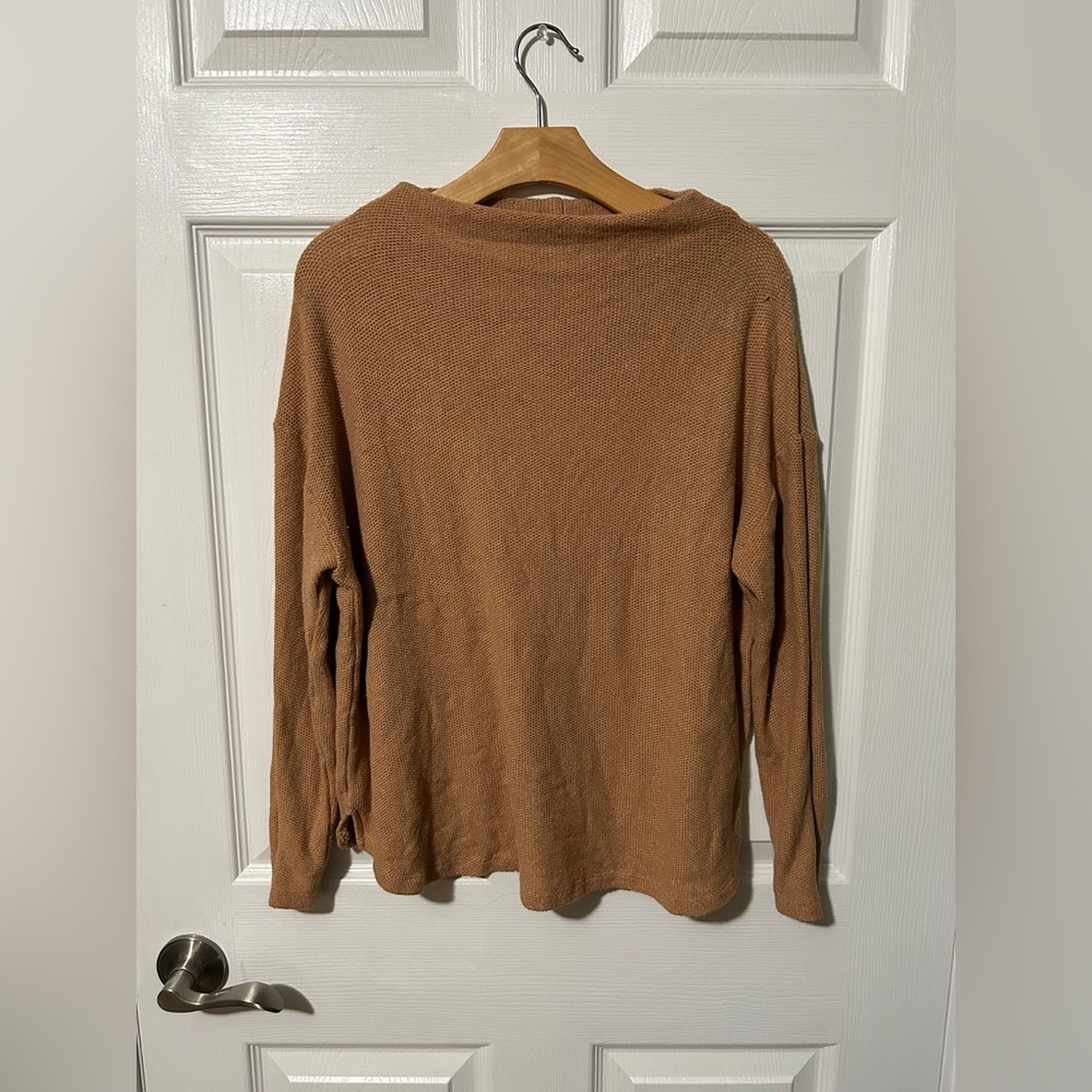 Old navy shirt